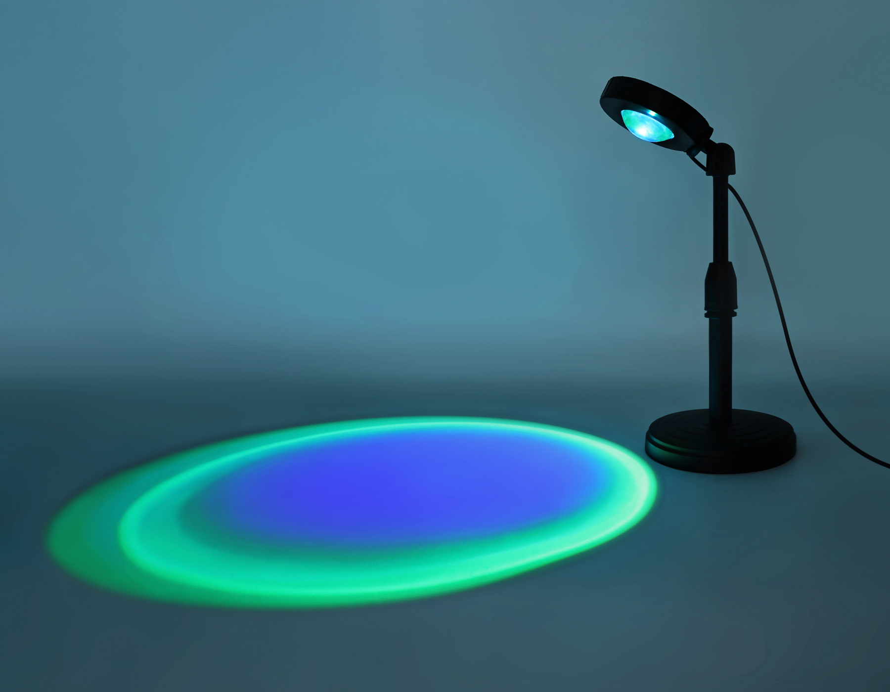 DE8385 BK черный LED RGB 3W (ПДУ RGB)