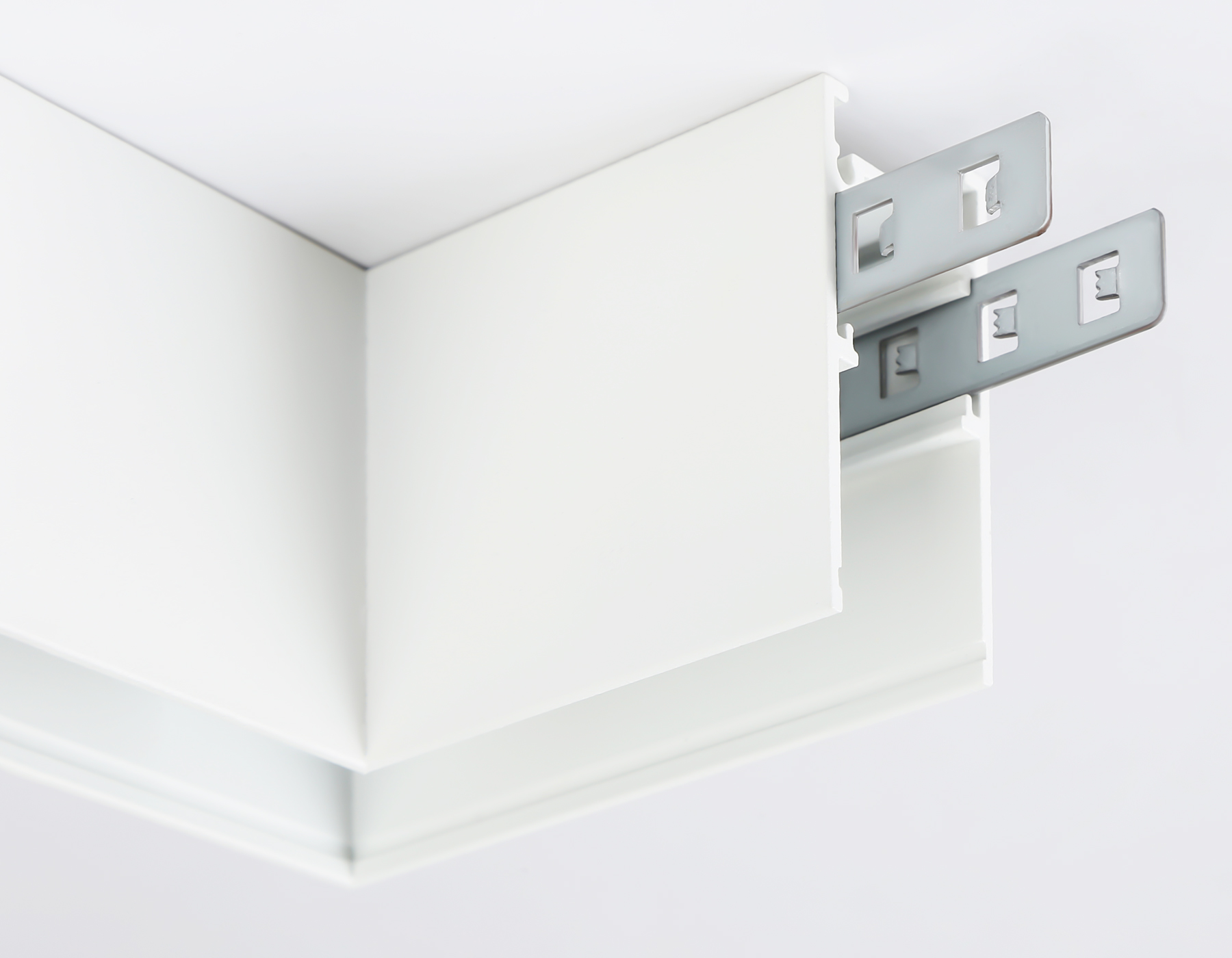 GL3369 WH белый коннектор угловой для накладного шинопровода 85*85*H53.7