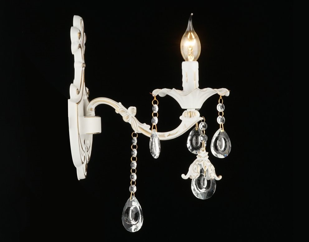 Настенный светильник P7401-1W WT+GD 000025729