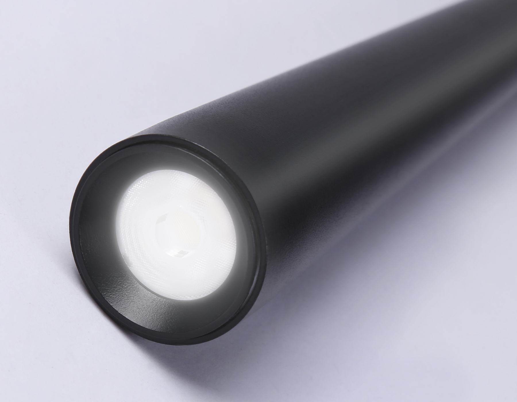 GL4351 BK черный IP20 6W 4200K 48V 24° D40*H300