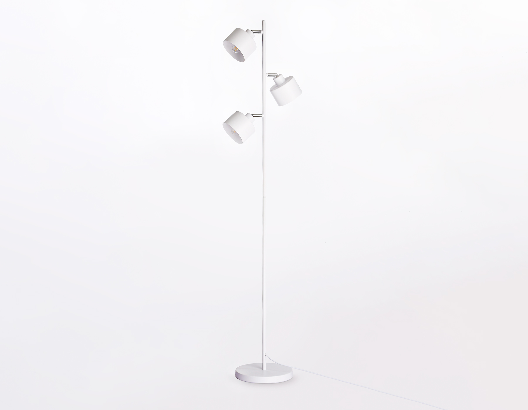 TR8154/3 WH белый E27*3 max 40W D370*1530