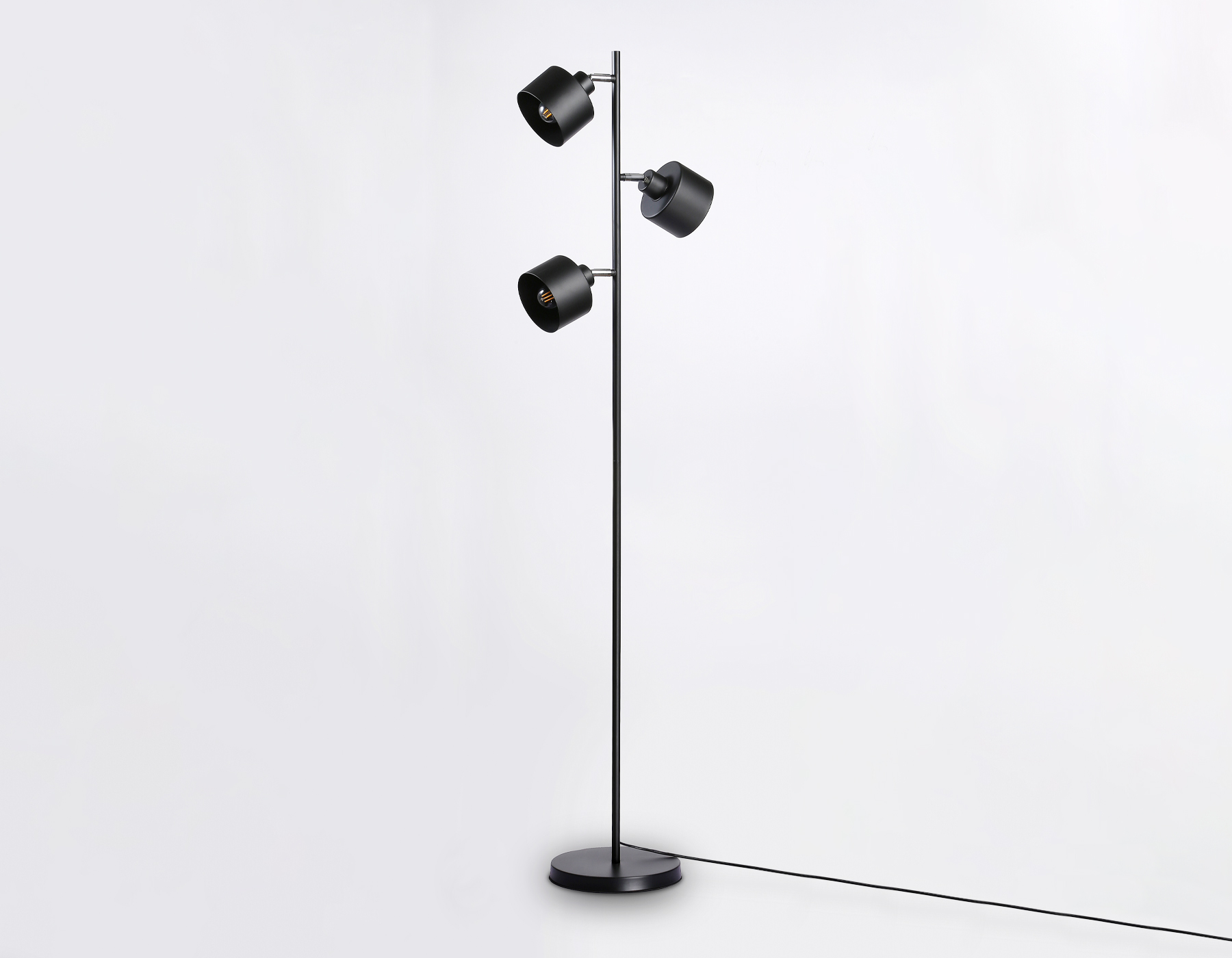 TR8155/3 BK черный E27*3 max 40W D370*1530