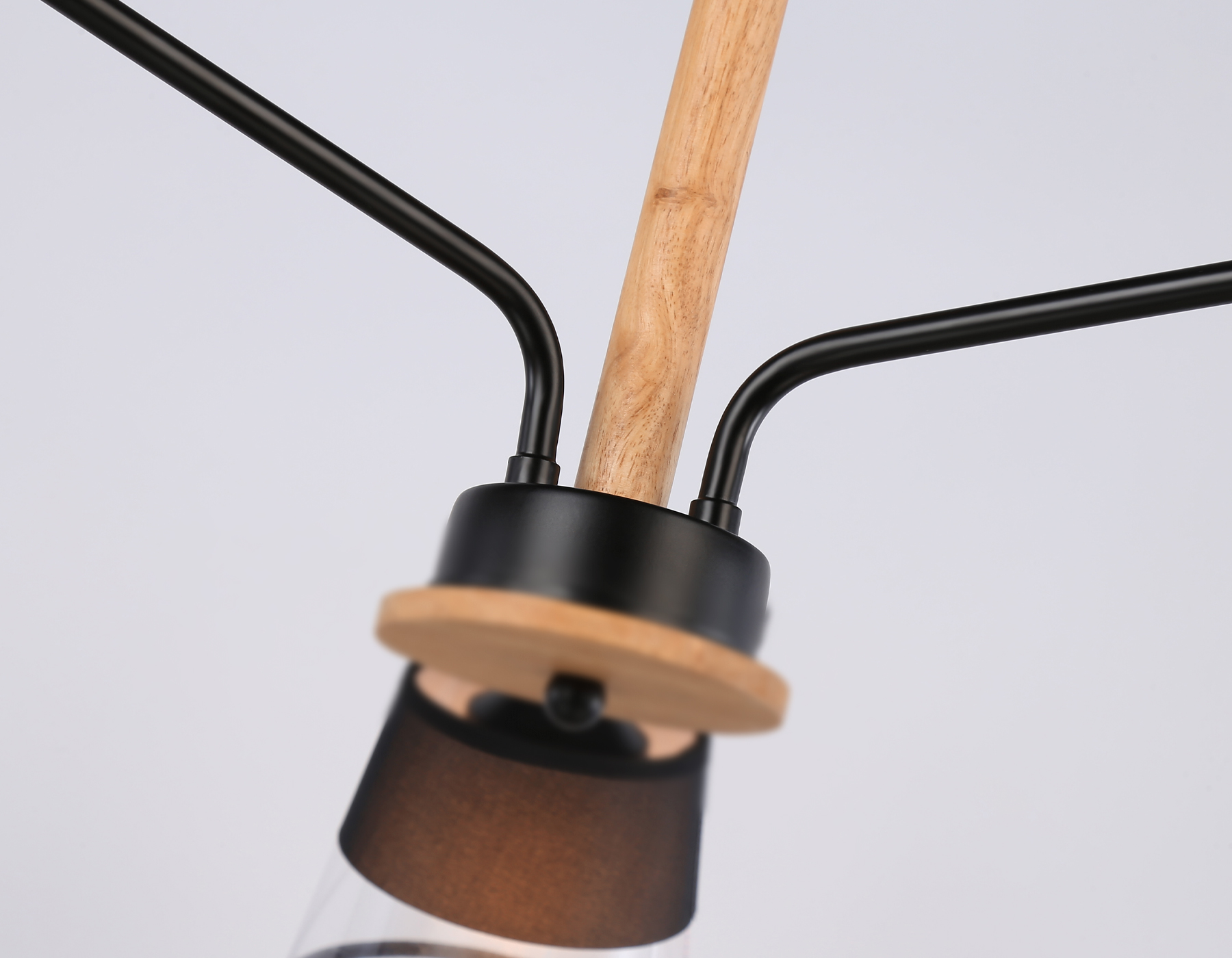 TR4740/3 BK/LW черный/светлое дерево E27/3 max 40W D760*350