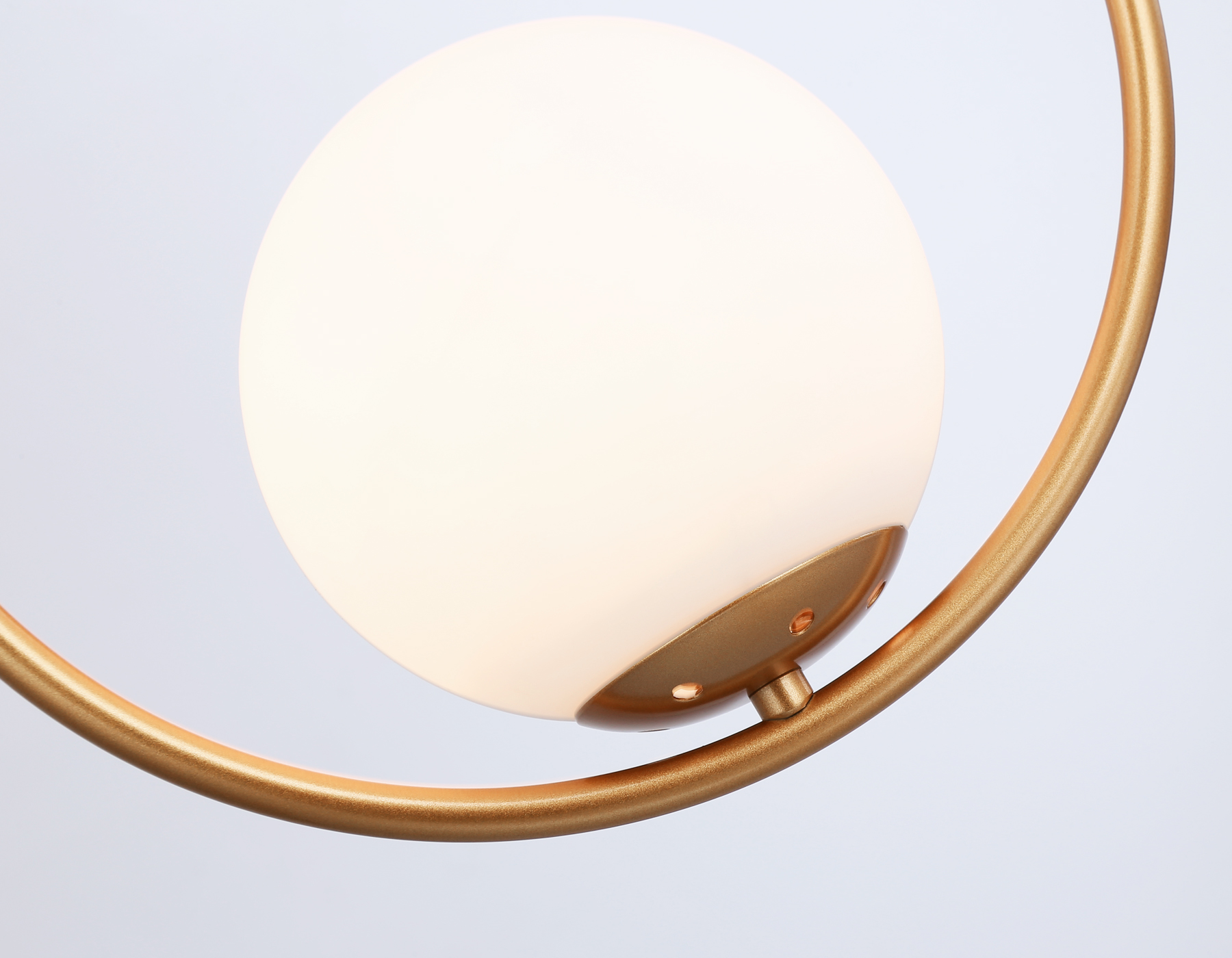 TR2594 CGD золото E27 max 60W 300*150*1000