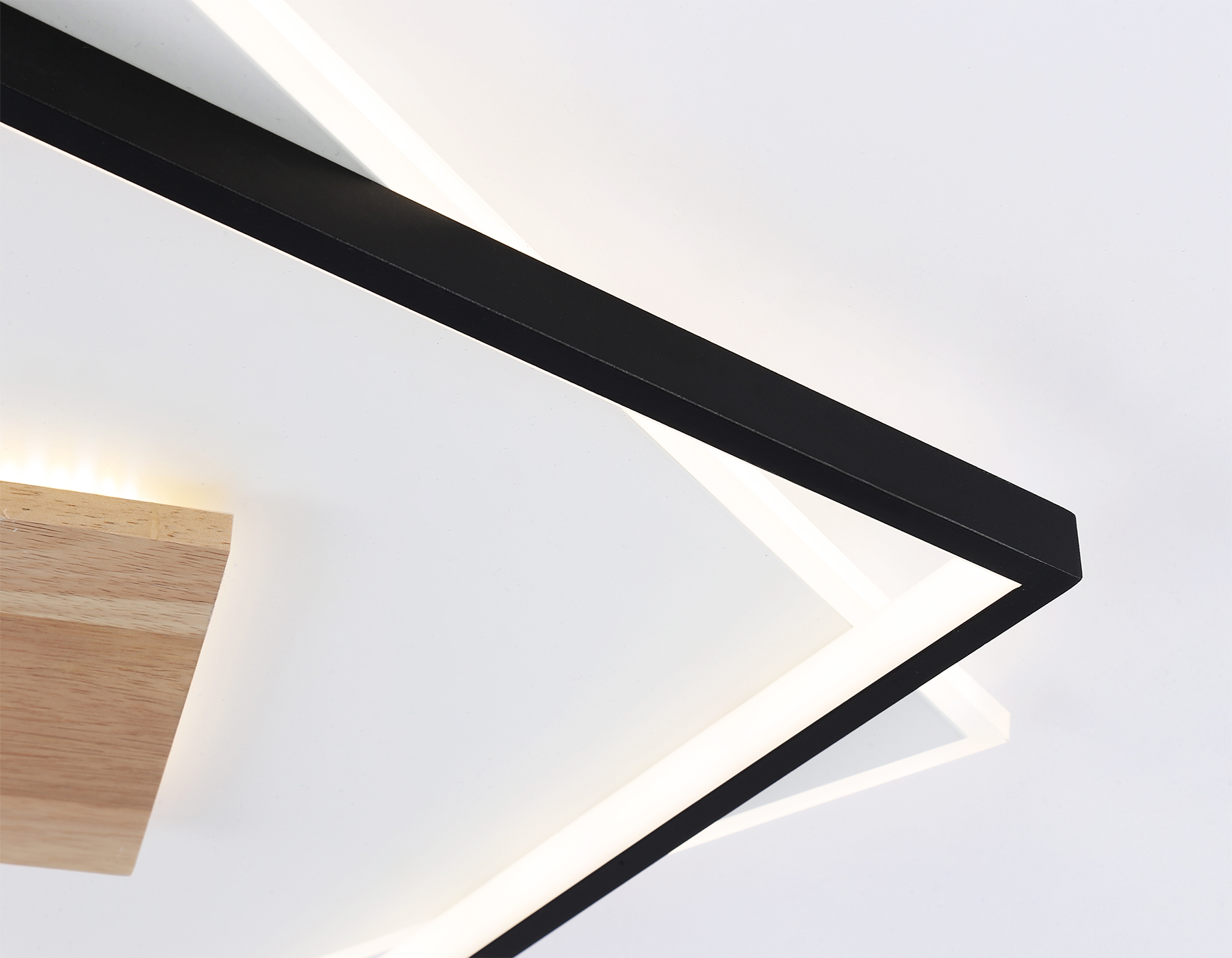 FL4791 WH/BK/WD белый/черный/дерево 77W 3000-6000K 515*515*50 (без ПДУ)