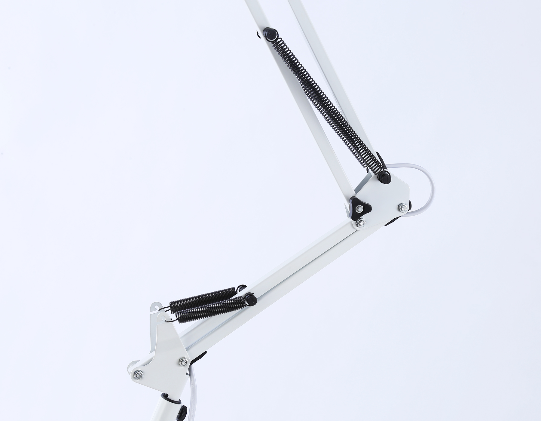 TR97641 WH белый E27 max 40W D120*1750