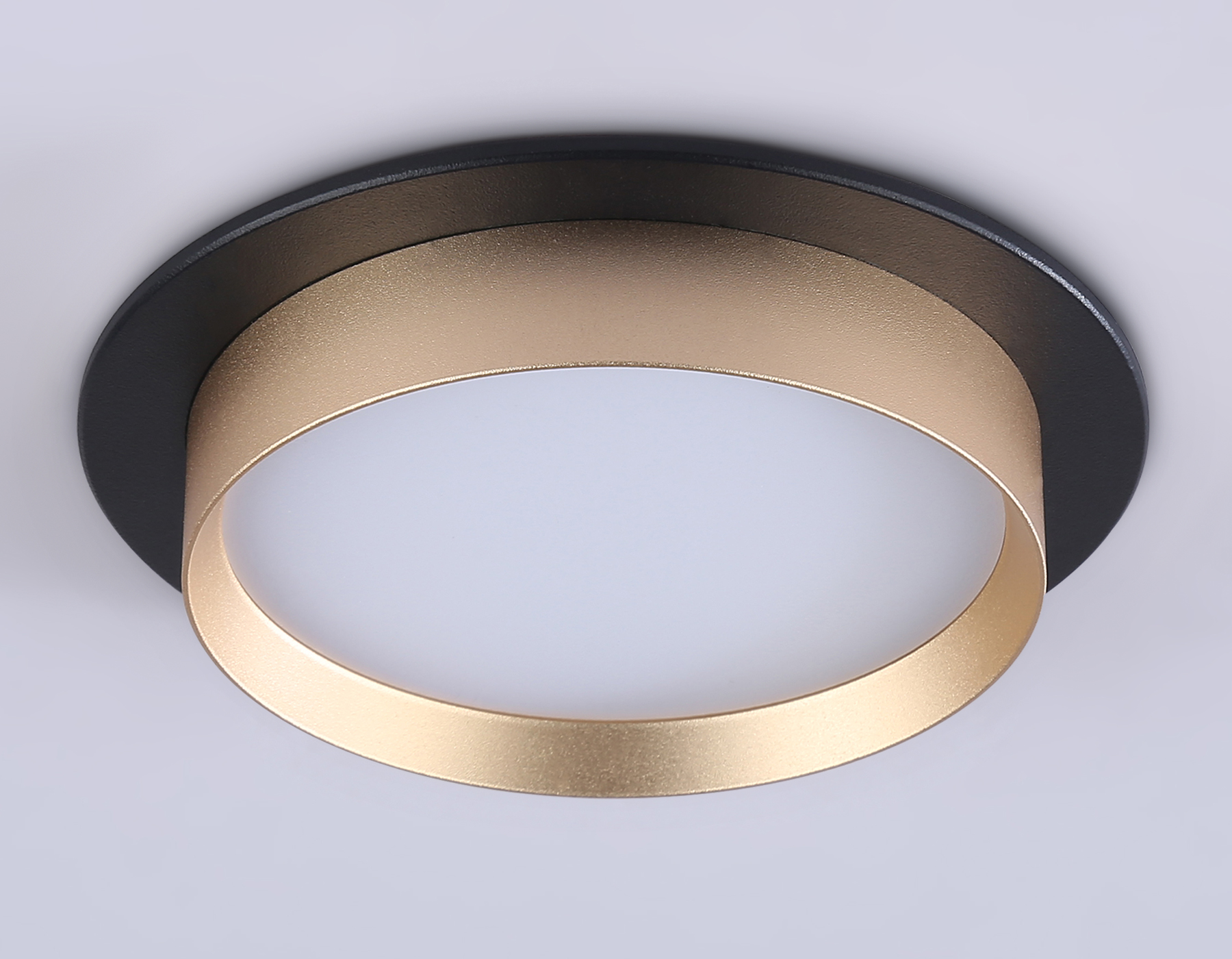 TN5228 BK/GD черный/золото GX53 max 12W D110*35