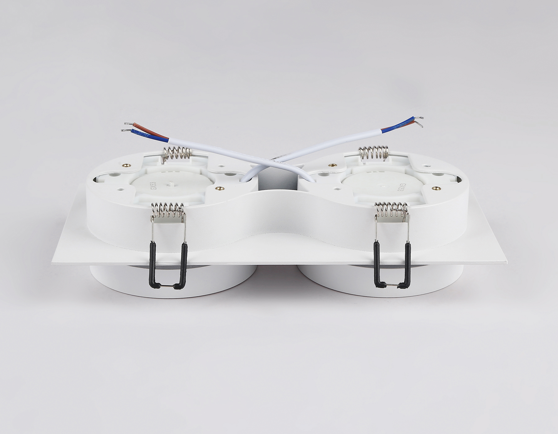 TN52423/2 WH/FR белый/белый матовый GX53 max 12W 210*105*45