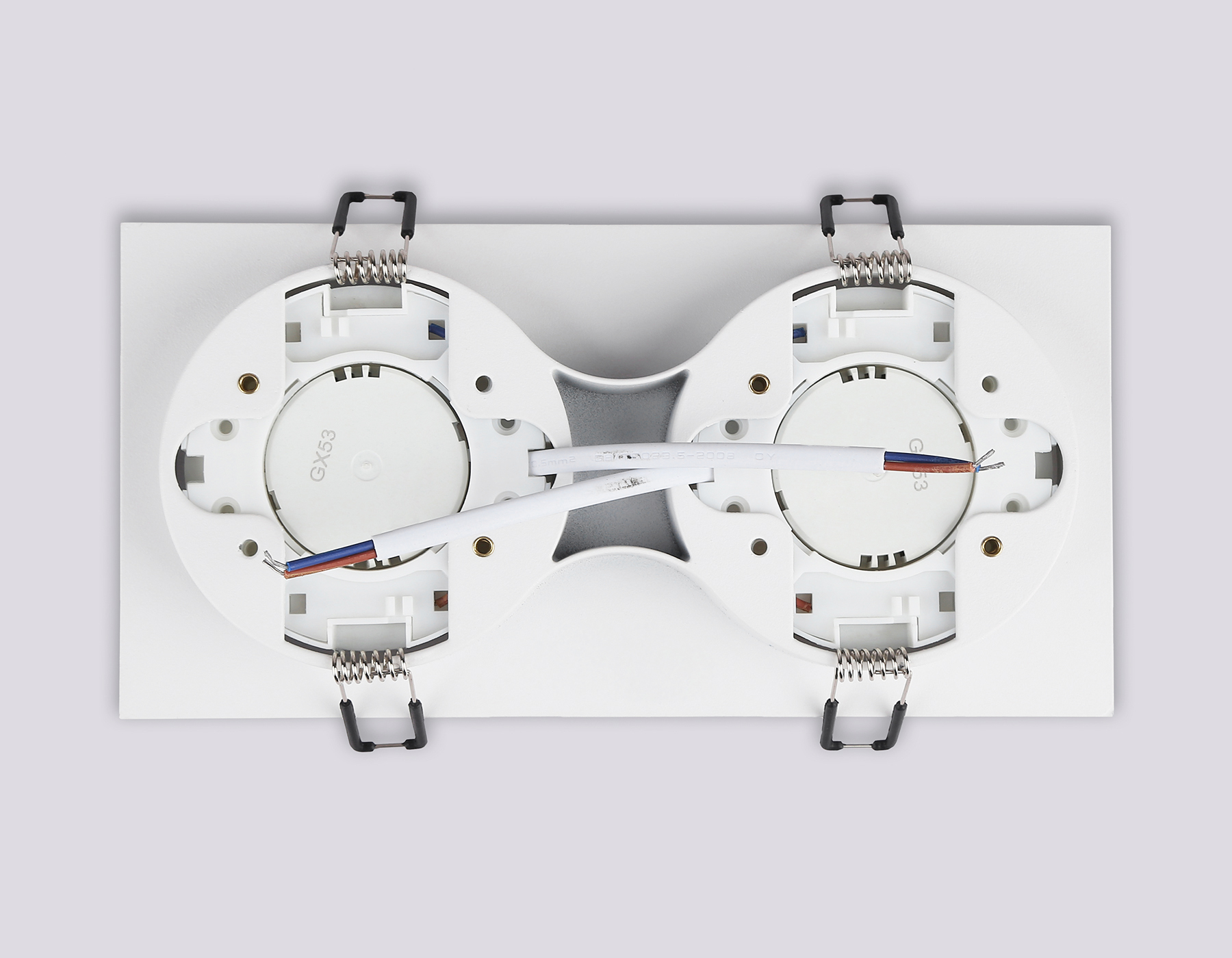 TN52423/2 WH/FR белый/белый матовый GX53 max 12W 210*105*45