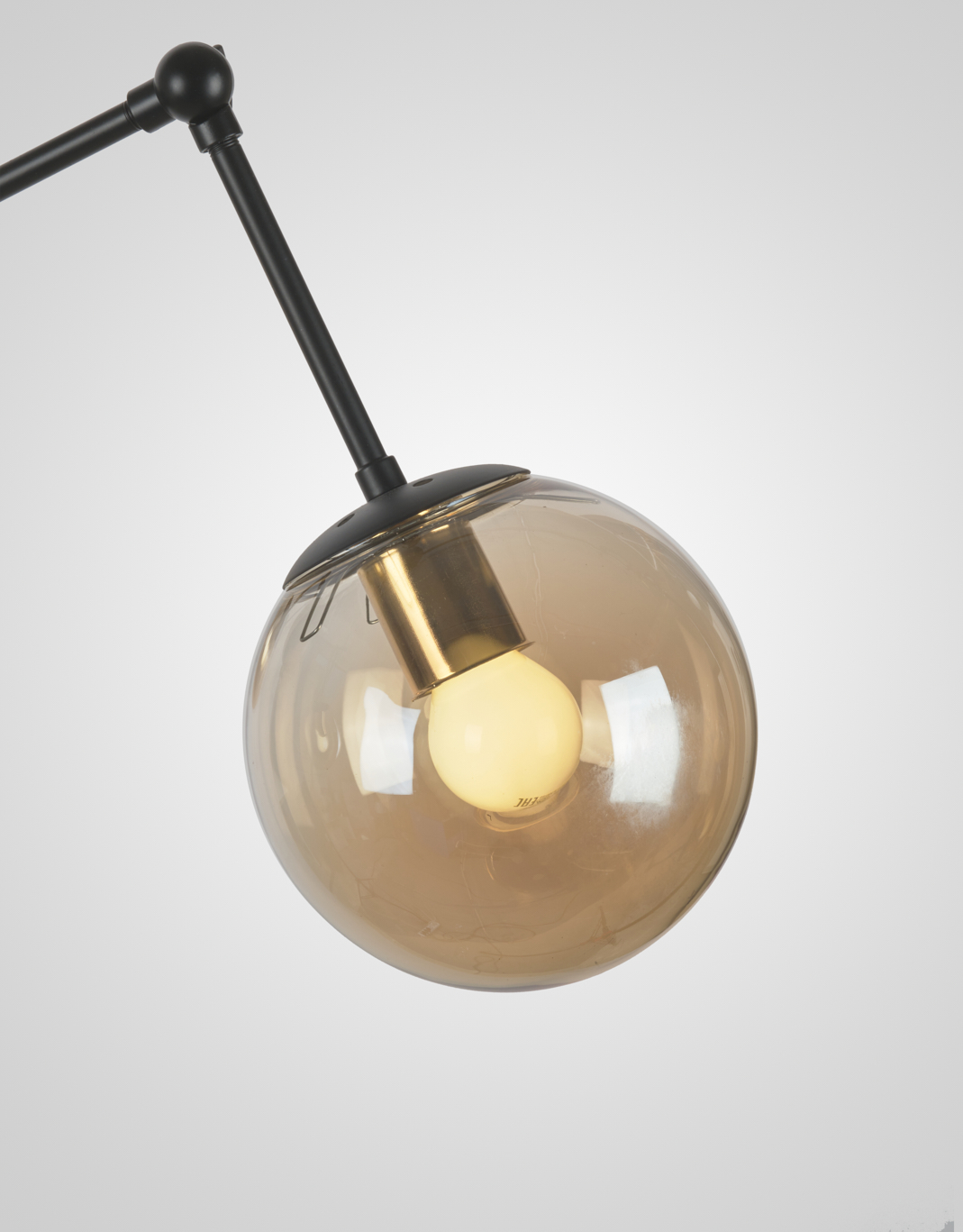 Потолочная люстра P7546-3 BK 000024917