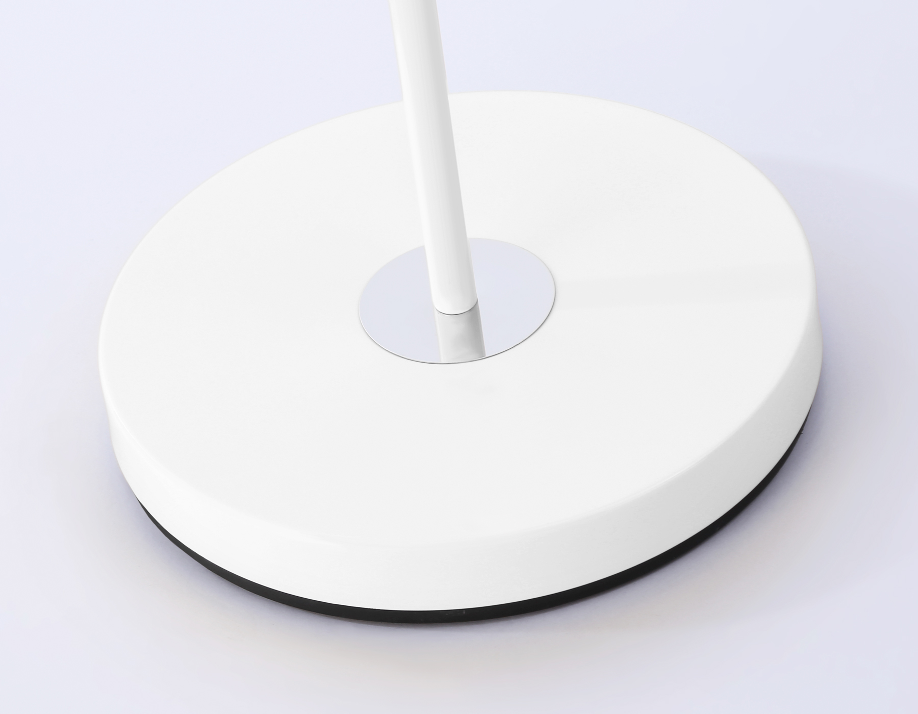 TR97655 WH белый E27 max 40W D140*1450