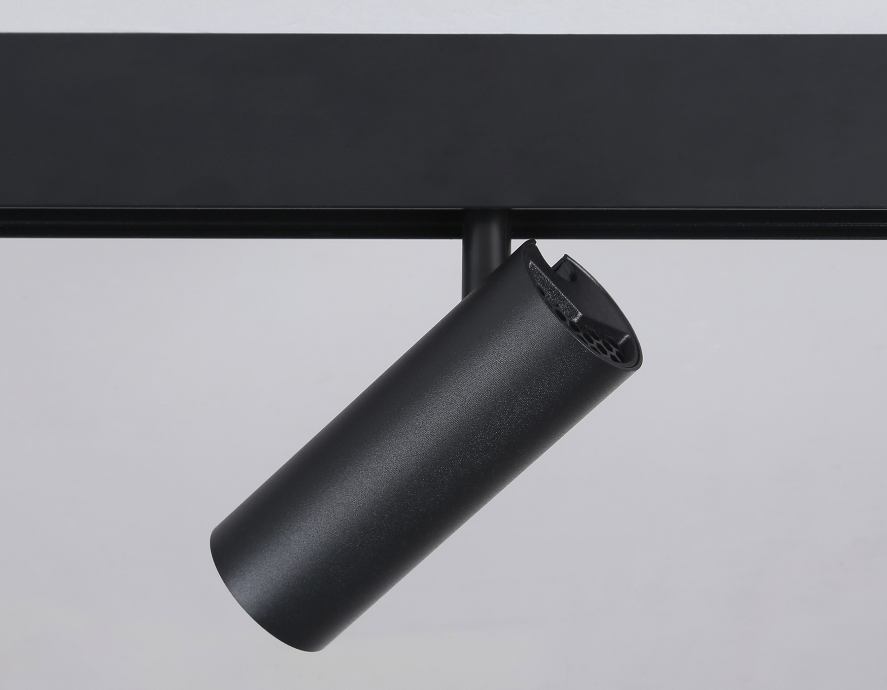 GL3823 BK черный IP20 10W 4200K 48V 24° D47*128