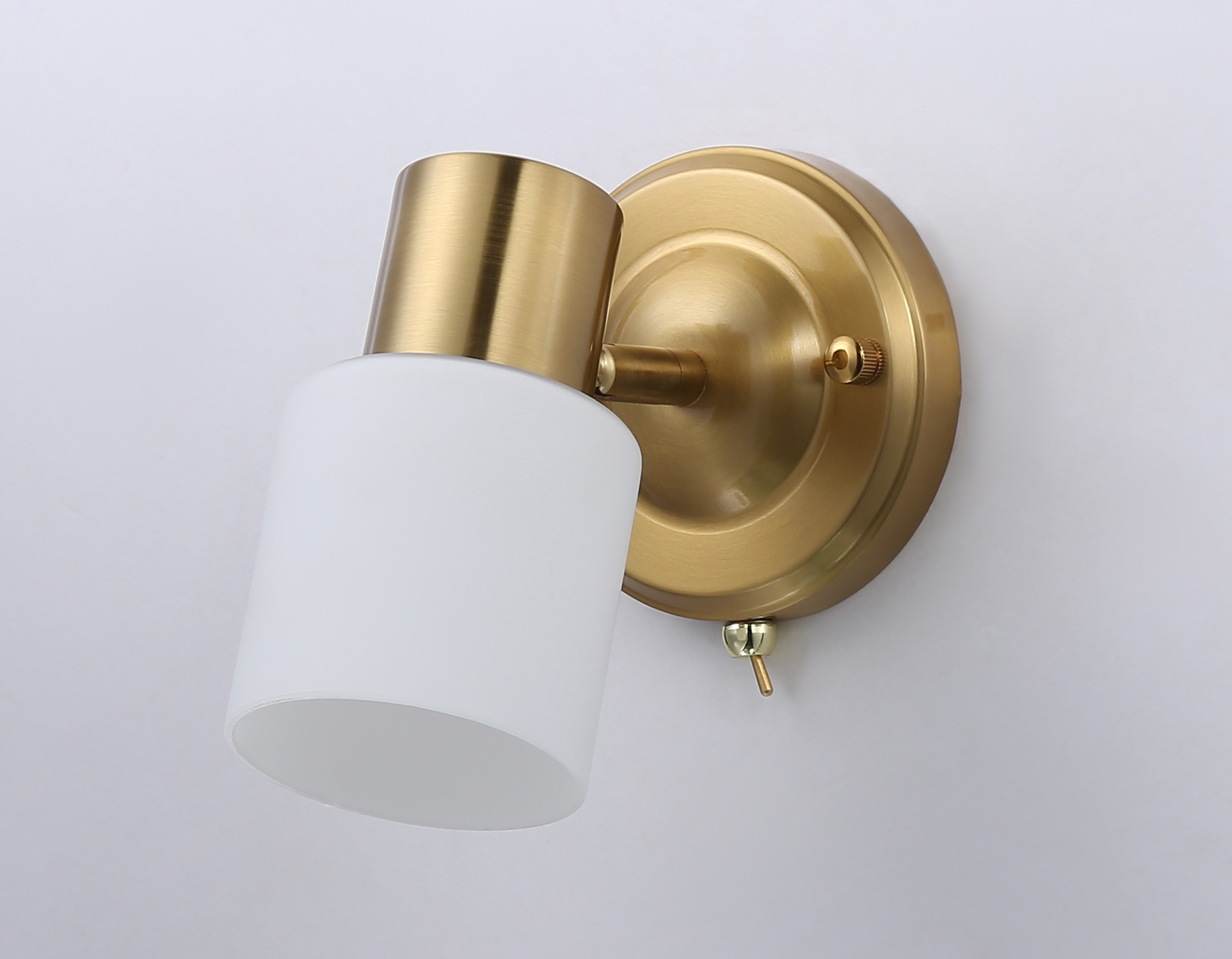 TR3967 BS/FR латунь/белый матовый E27 max 40W 140*80*194