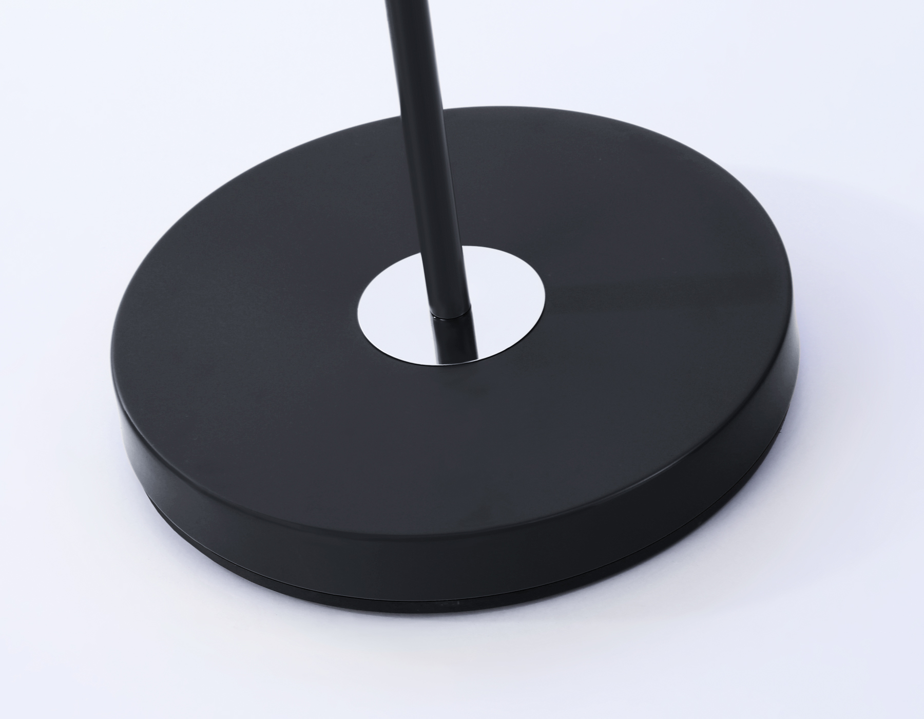 TR97656 BK черный E27 max 40W D140*1450