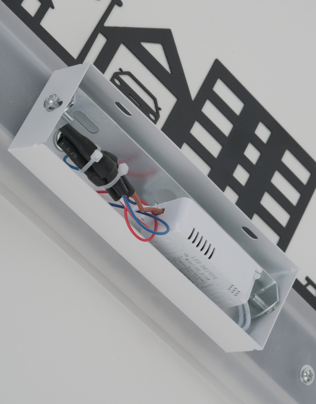 Настенный светильник 6012W-390 16W BK 000022087