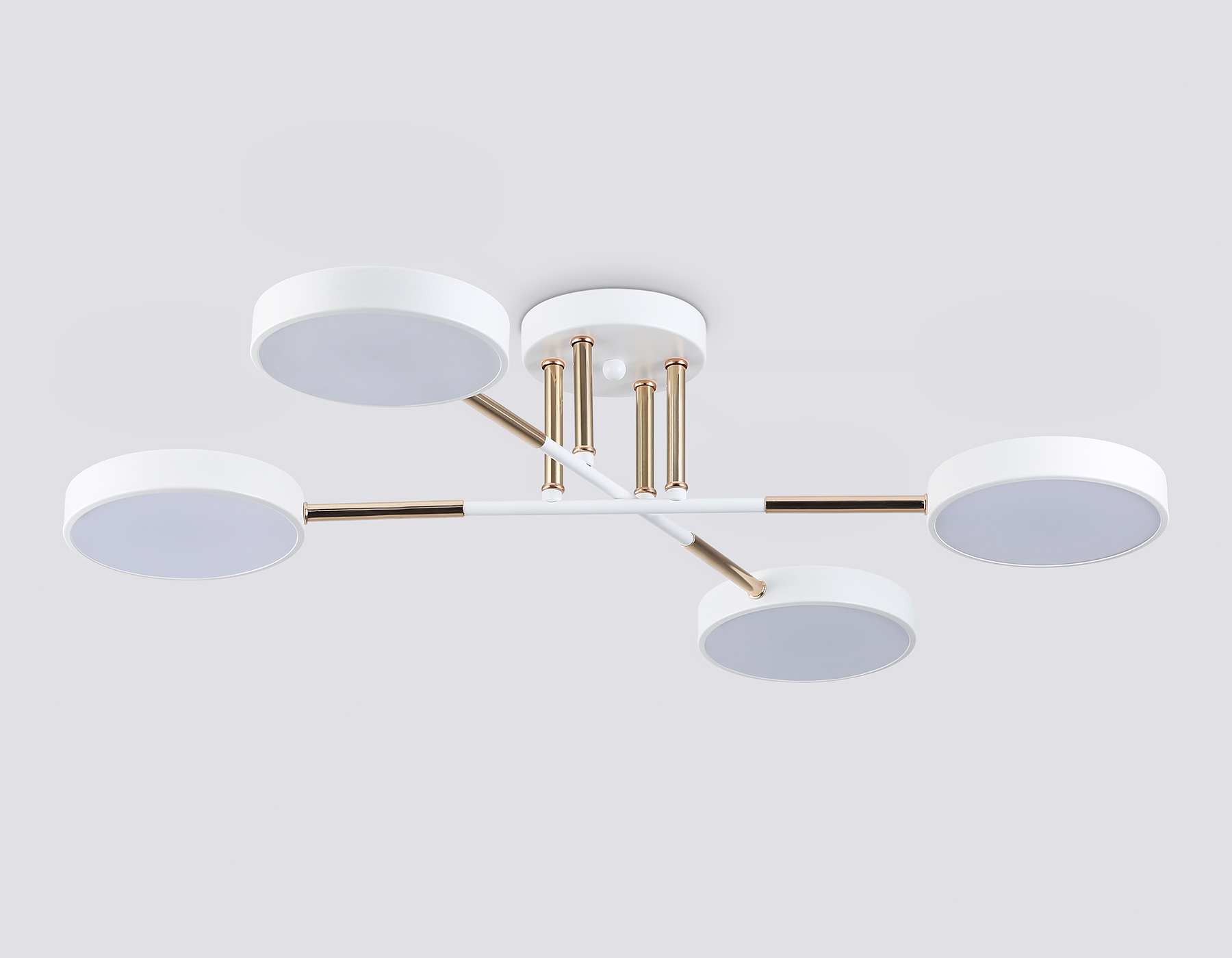 FL516331/4 WH/FGD белый/золото 72W 3000-6000K 610*410*140 (без ПДУ)