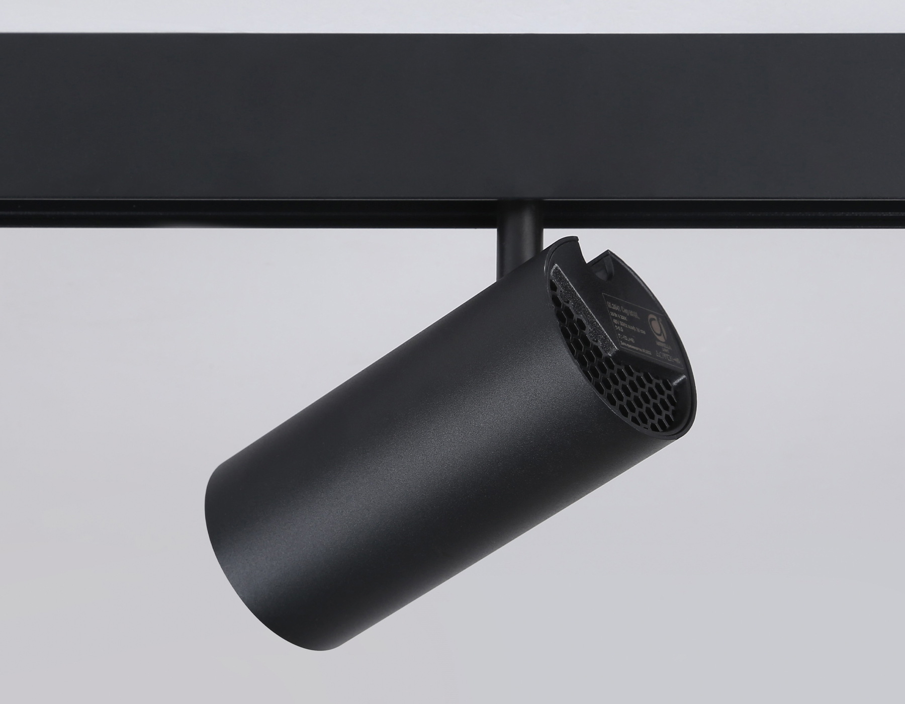 GL3841 BK черный IP20 20W 4200K 48V 24° D67*138