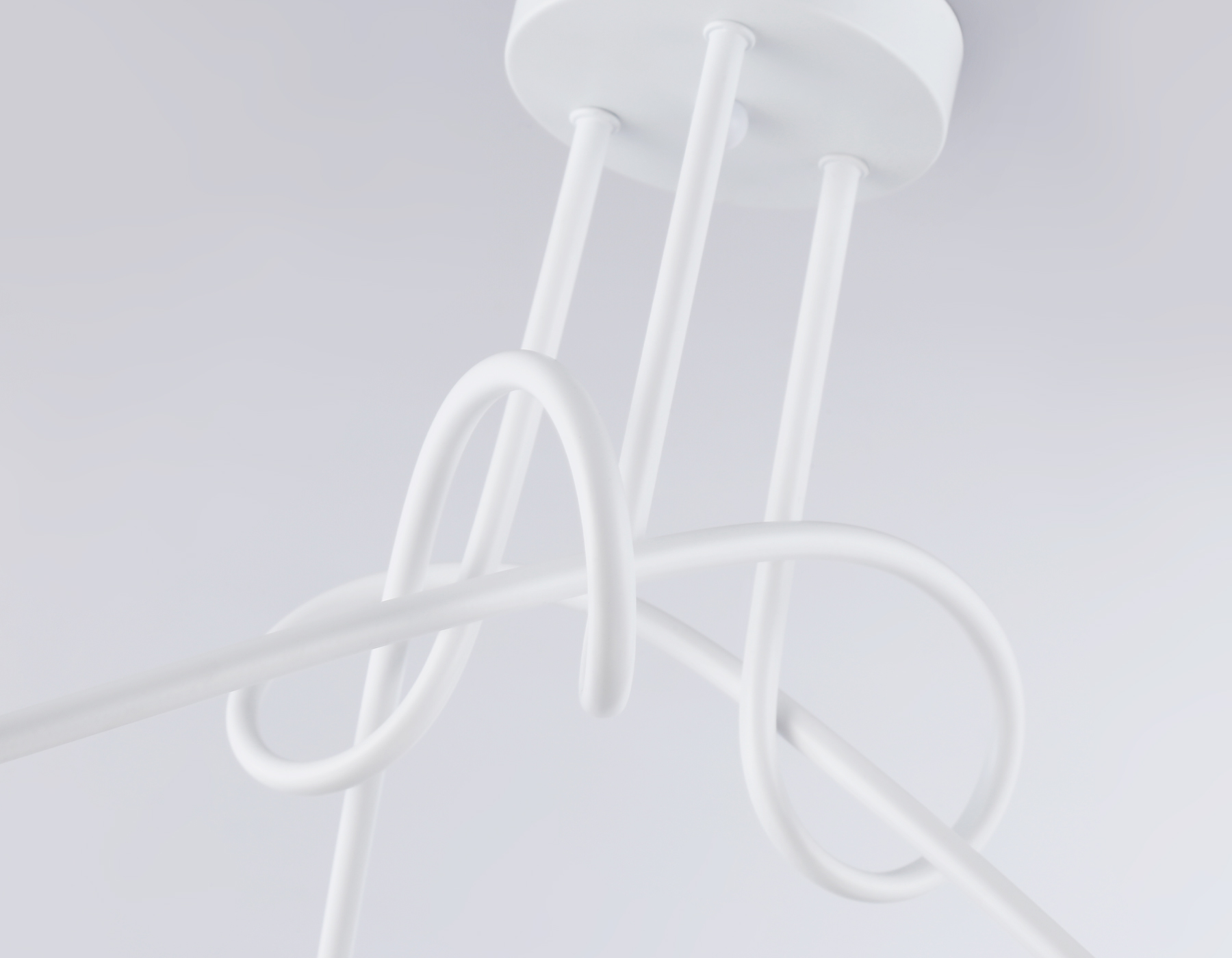 TR80414/3 WH/CH белый/хром E27/3 max 60W D670*370