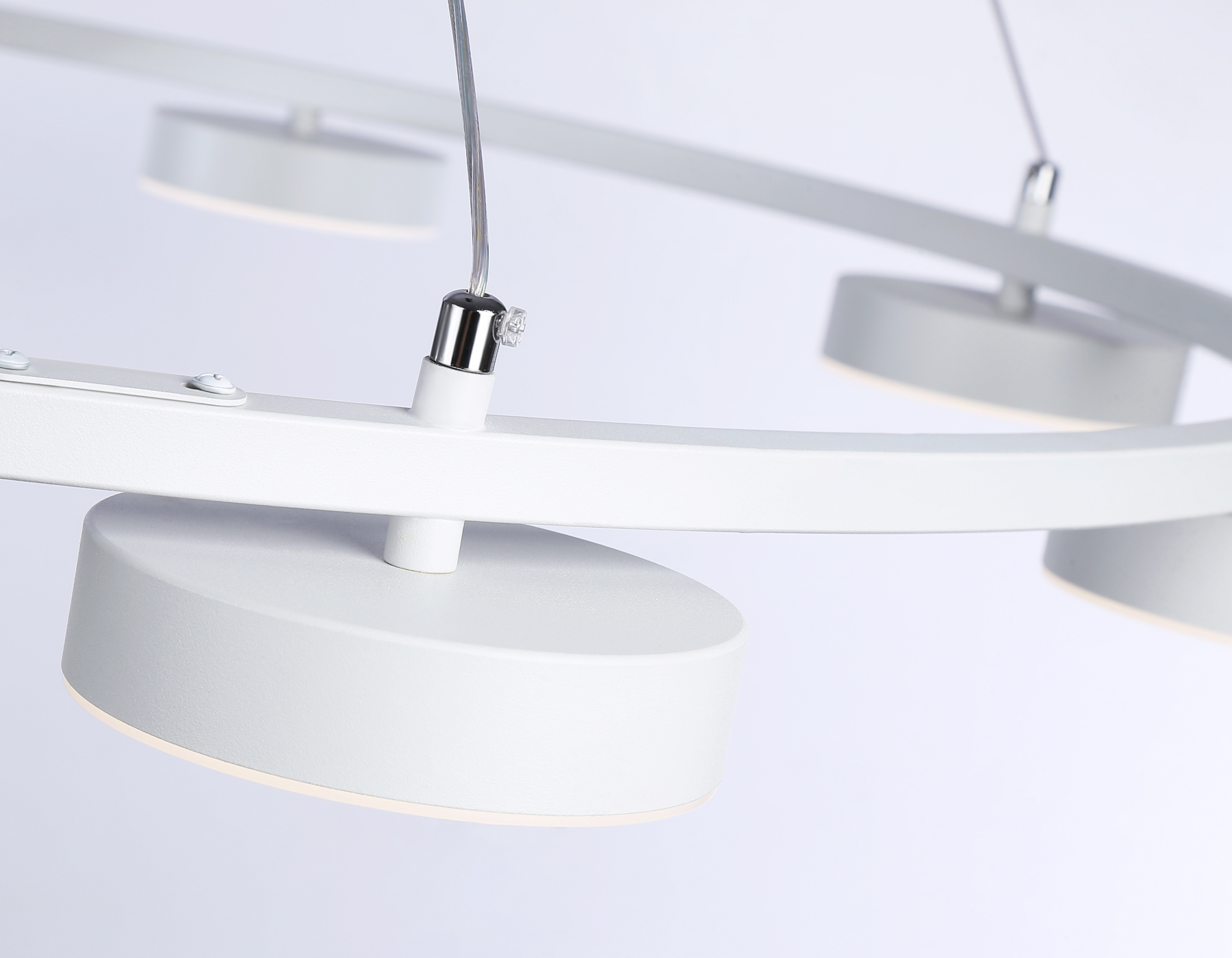 FL51761/1+8 WH белый 3000K/4200K/6400K 67W D1000*1000 (ПДУ ИК)