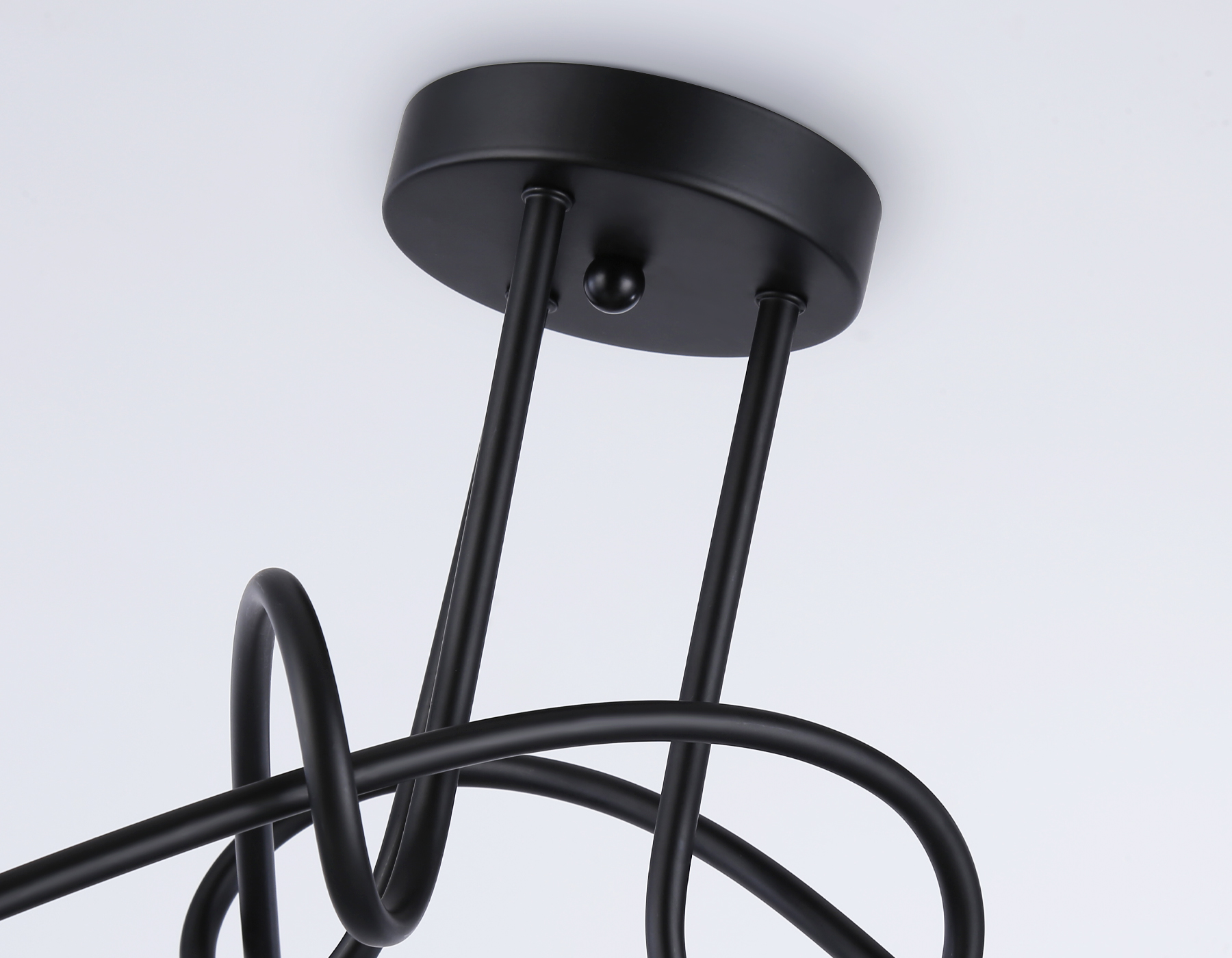 TR80415/3 BK/GD черный/золото E27/3 max 60W D670*370