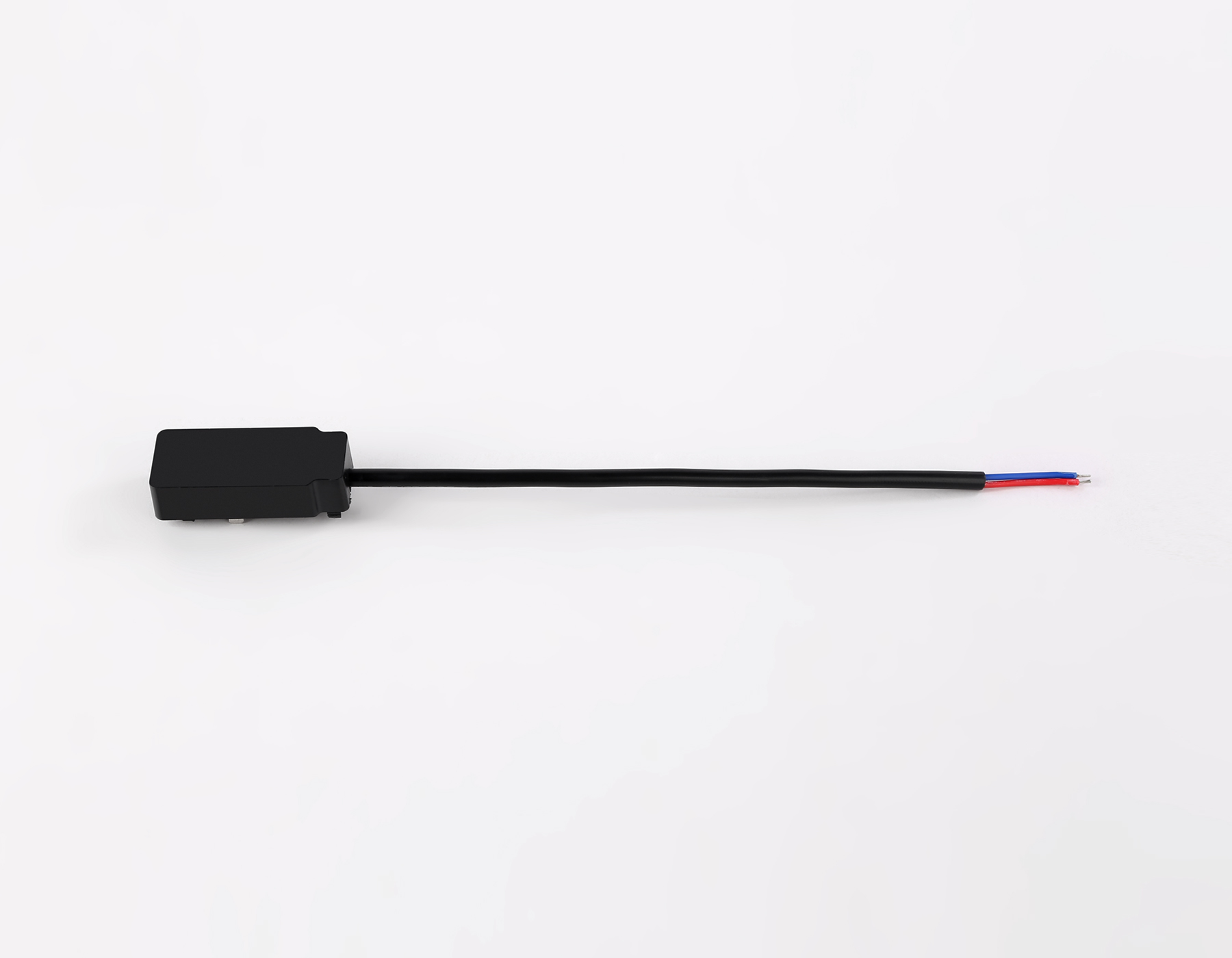 GV1262 BK черный ввод питания для шинопровода IP20 48V 60*26*16