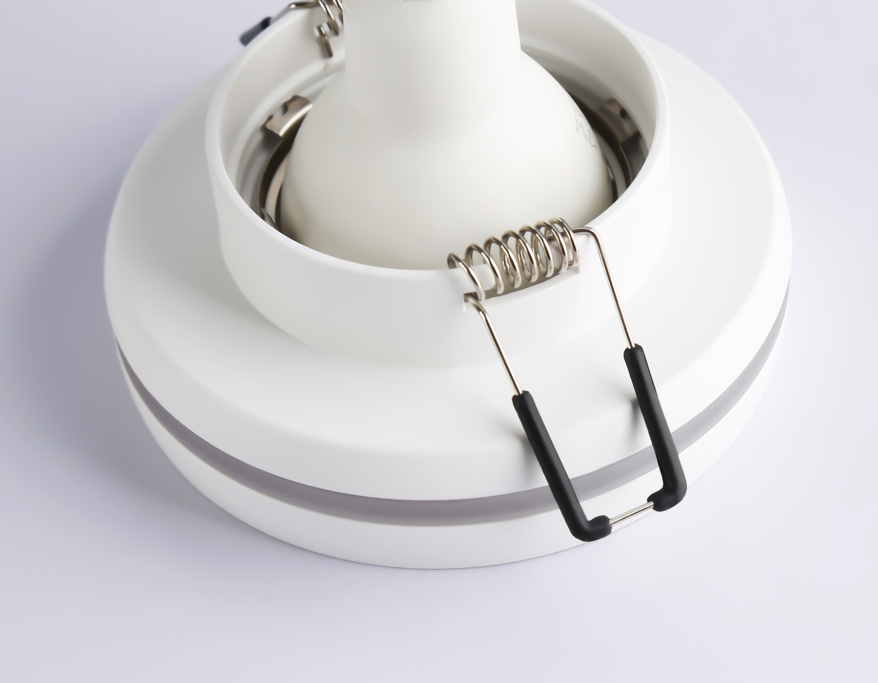 TN3321 SWH/FR белый песок/белый матовый GU5.3 D95*45