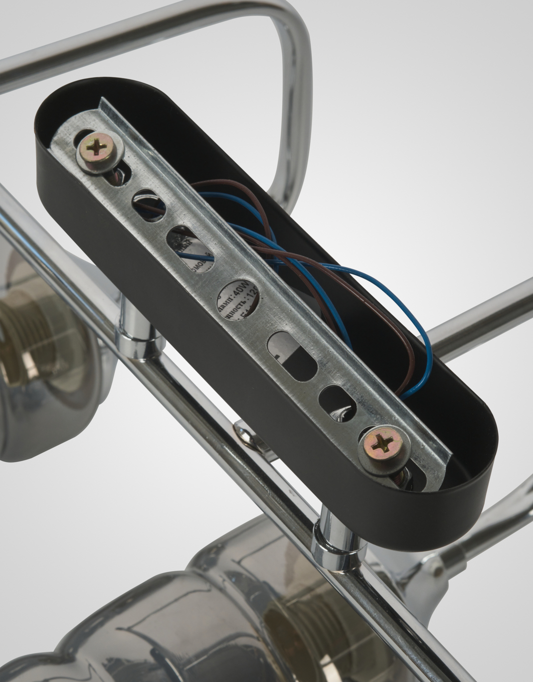 Настенный светильник P7116-4W CR 000029136