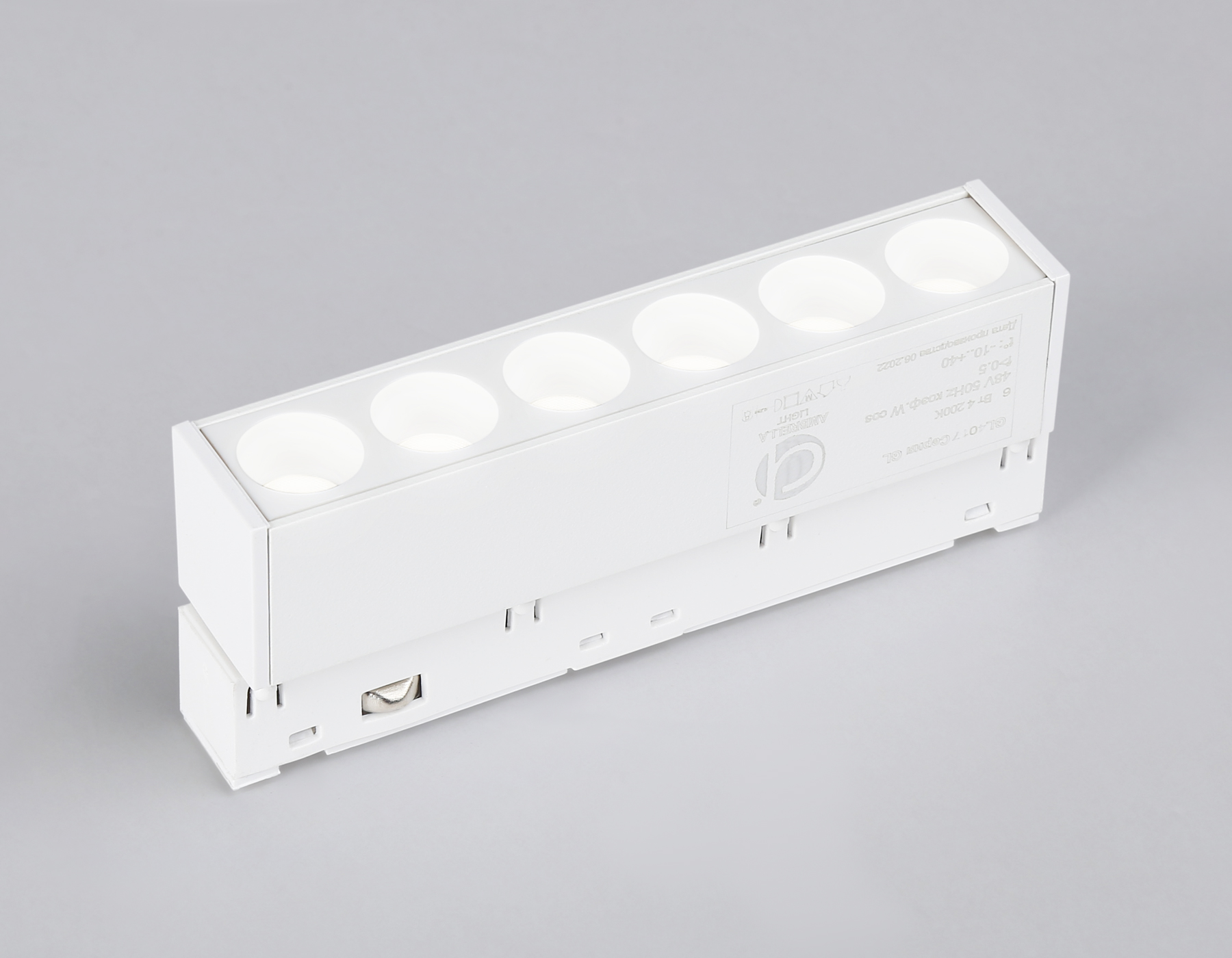 GL4017 WH белый IP20 6W 4200K 48V 24° 115*22*45