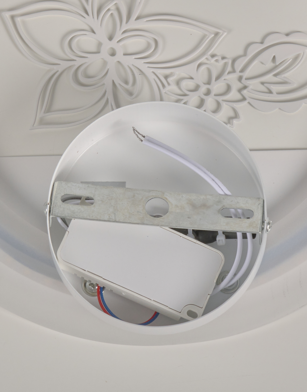 Настенный светильник 6167 28W WT 000022098