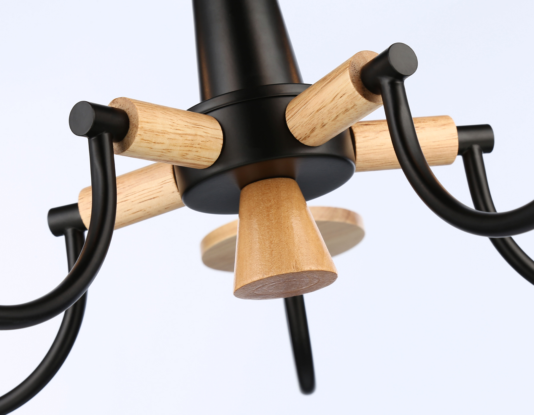 TR9593/5 BK/LW черный/светлое дерево E14/5 max 40W D555*660