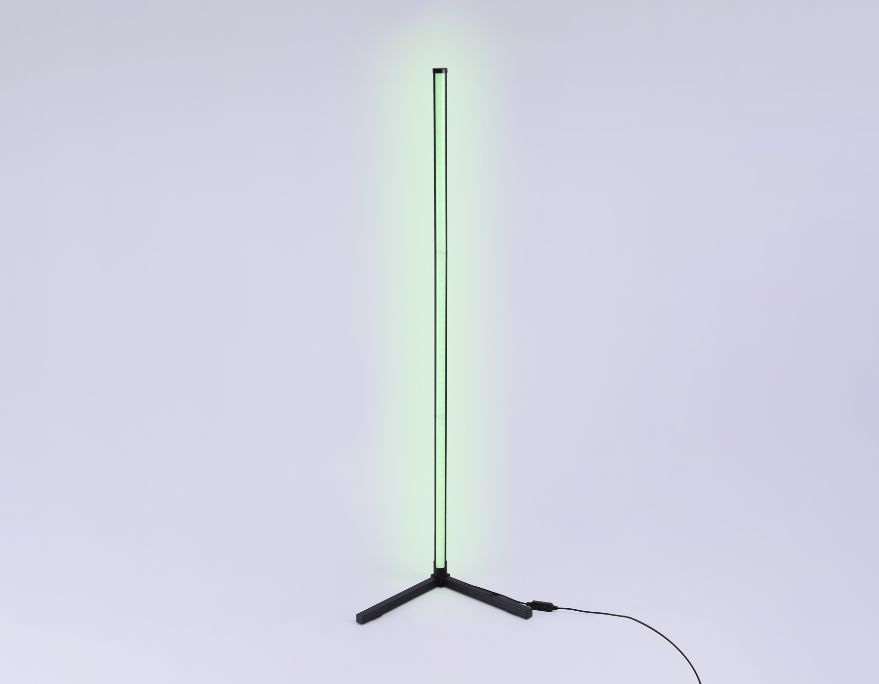 FL8022 BK черный LED 15W RGB D32*1250 (ПДУ РАДИО 2.4G)