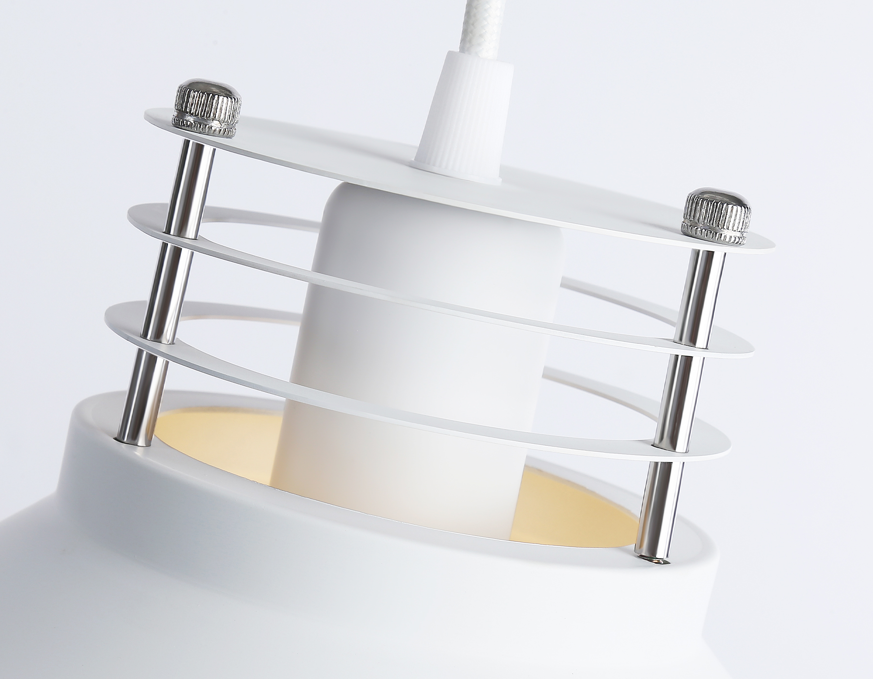 TR8171 WH белый E27 max 40W D203*940