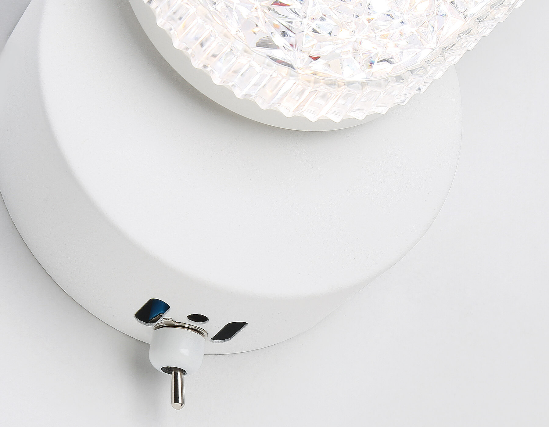 FA3931 WH белый 20W 3000K/4200K/6400K 270*165*90