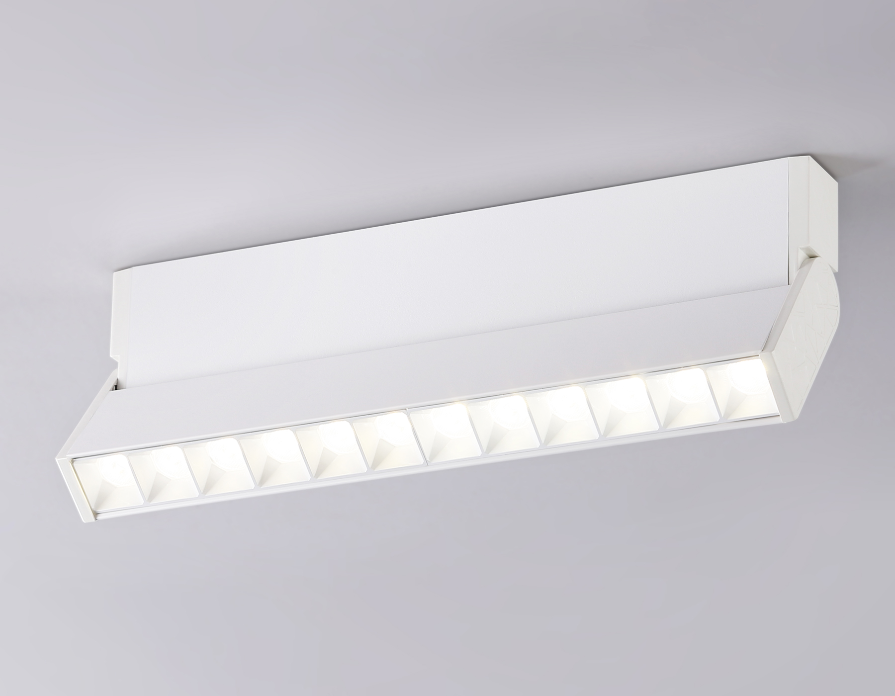 TA1825 WH белый LED 12W 4200K 230*22*87