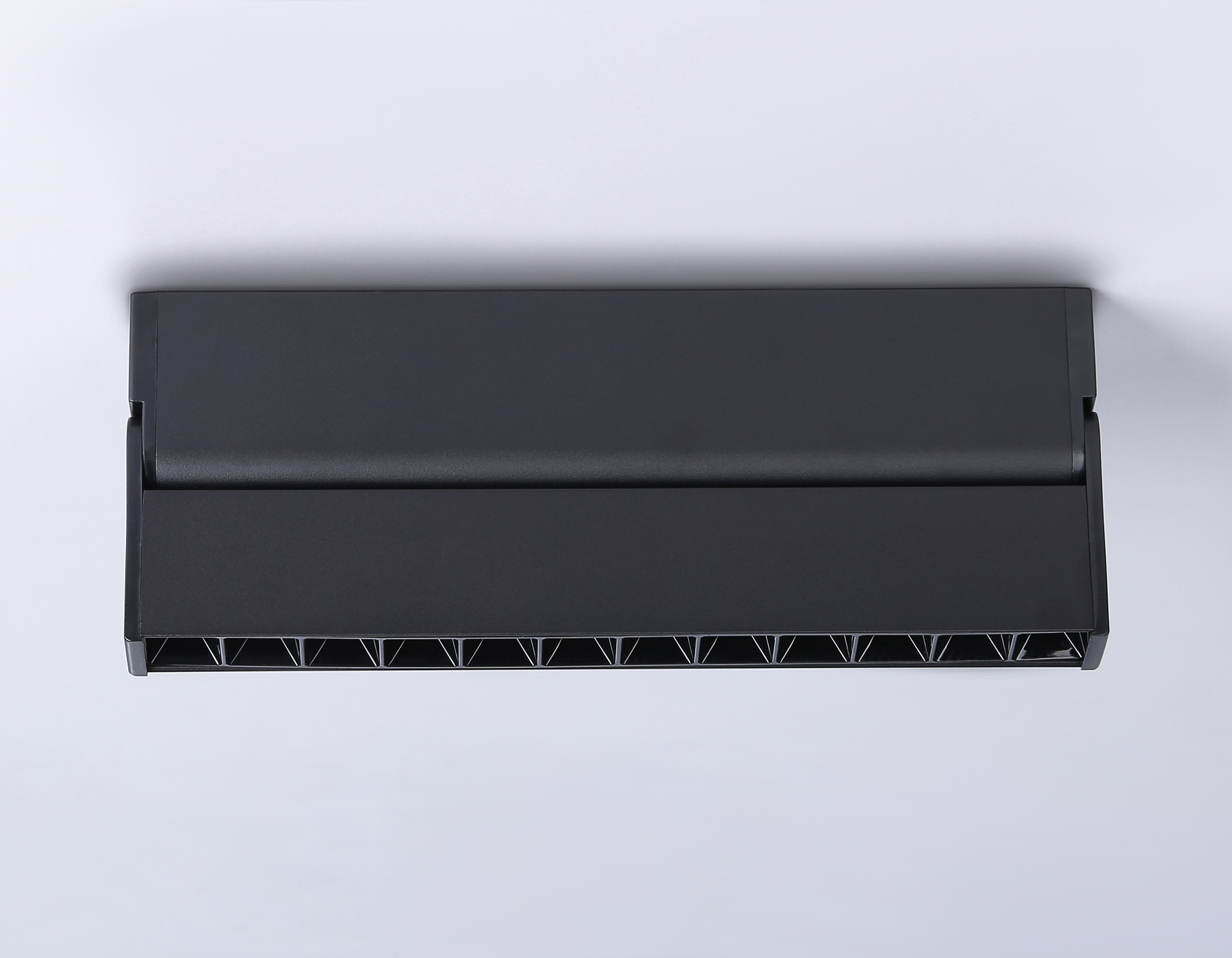 TA1829 BK черный LED 12W 4200K 230*22*87