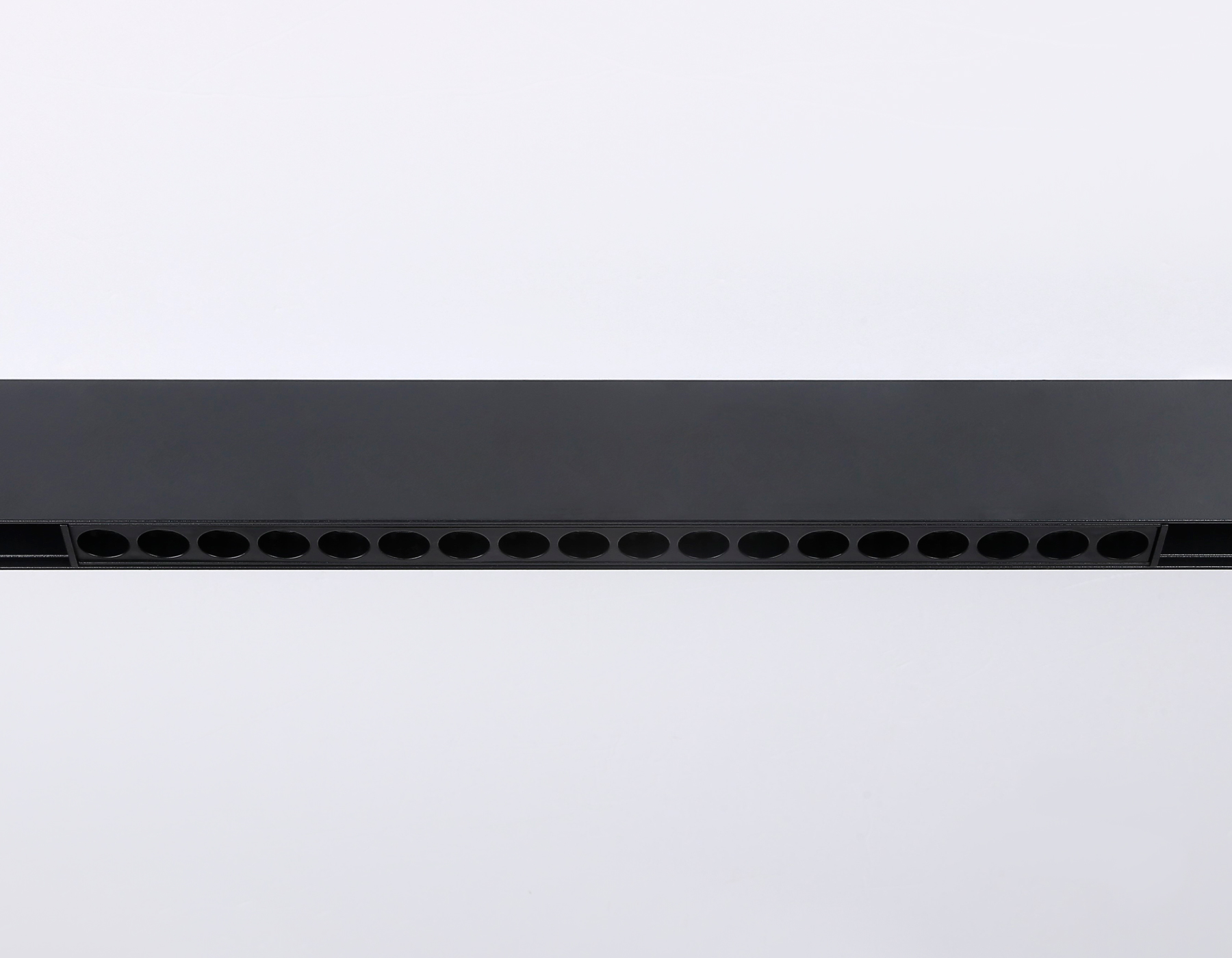 GL4030 BK черный IP20 18W 4200K 48V 24° 328*22*45