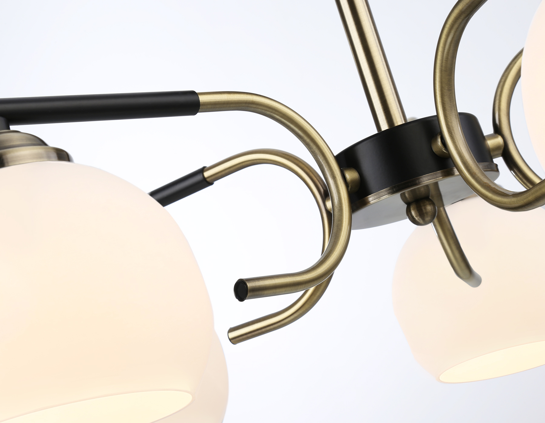 TR303312/5 BK/SB/FR черный/бронза/белый матовый E27*5 max 60W D560*250