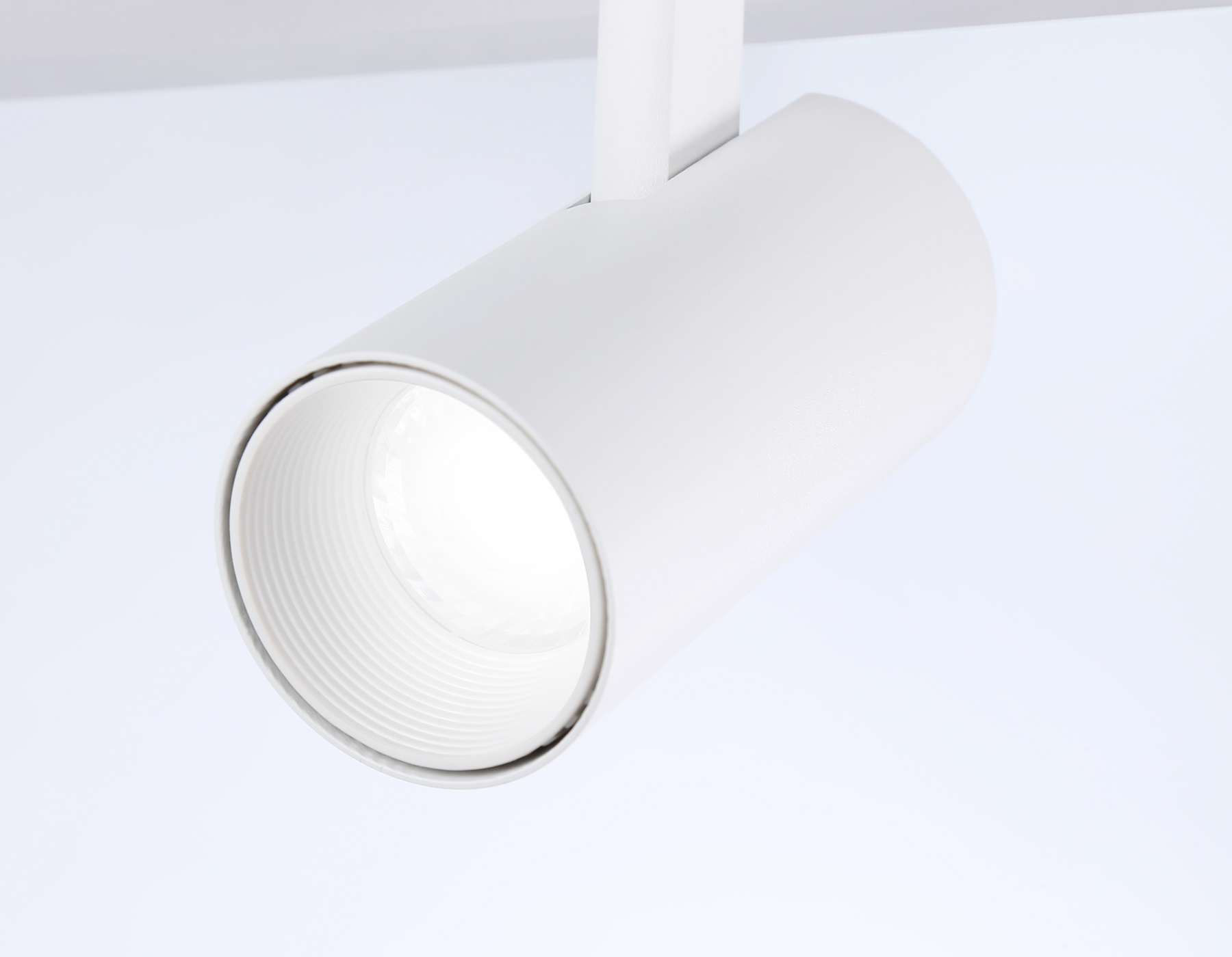 FL66201/1+5 WH белый 67W 3000K-6400K+G9/2 1000*100*400 (ПДУ ИК)