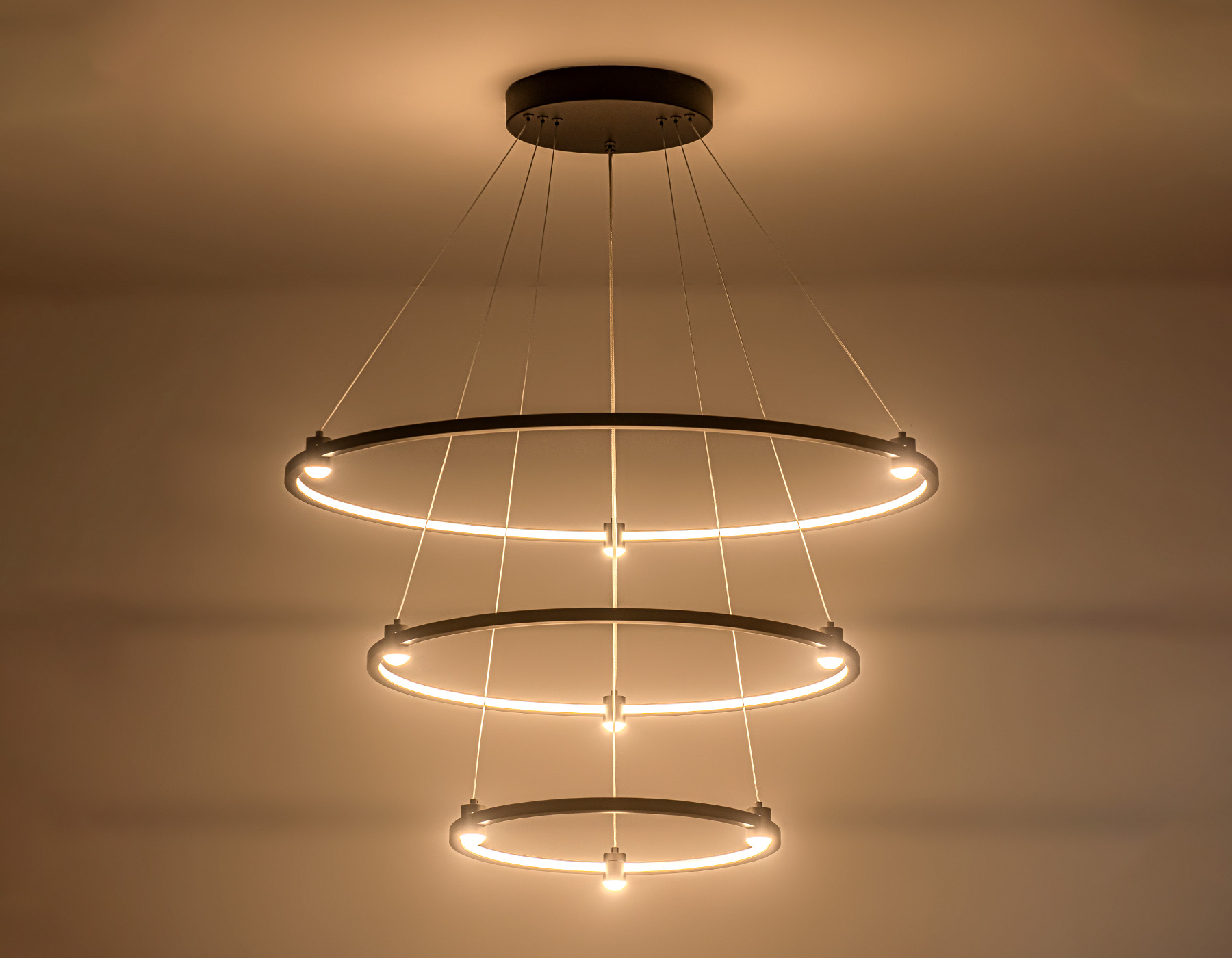 FL5514/3+9 BK черный 90W 3000K/4200K/6400K D800/600/400*1300 (без ПДУ)