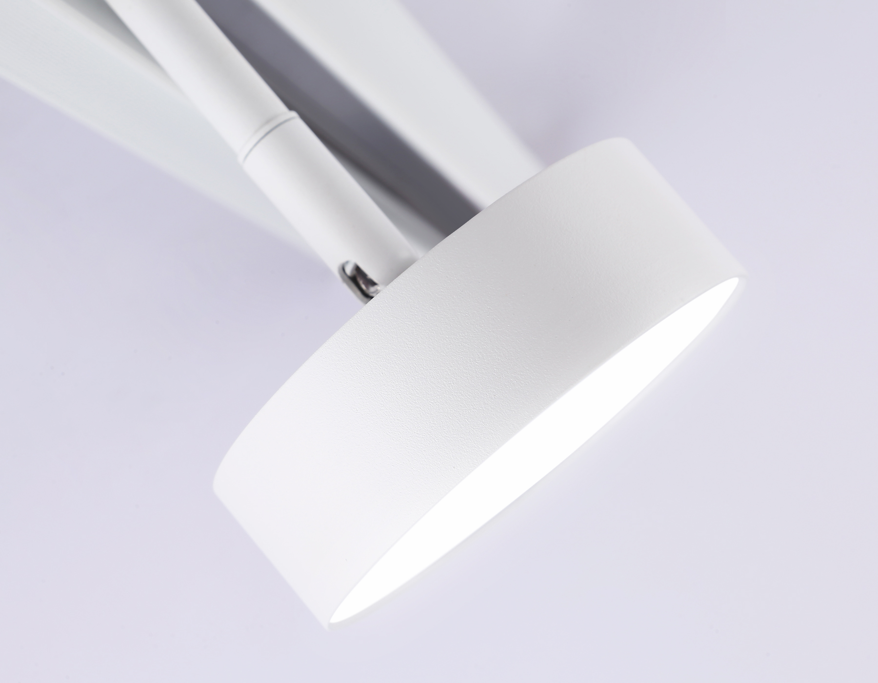 GL3852 WH белый IP20 12W 4200K 48V D95*30