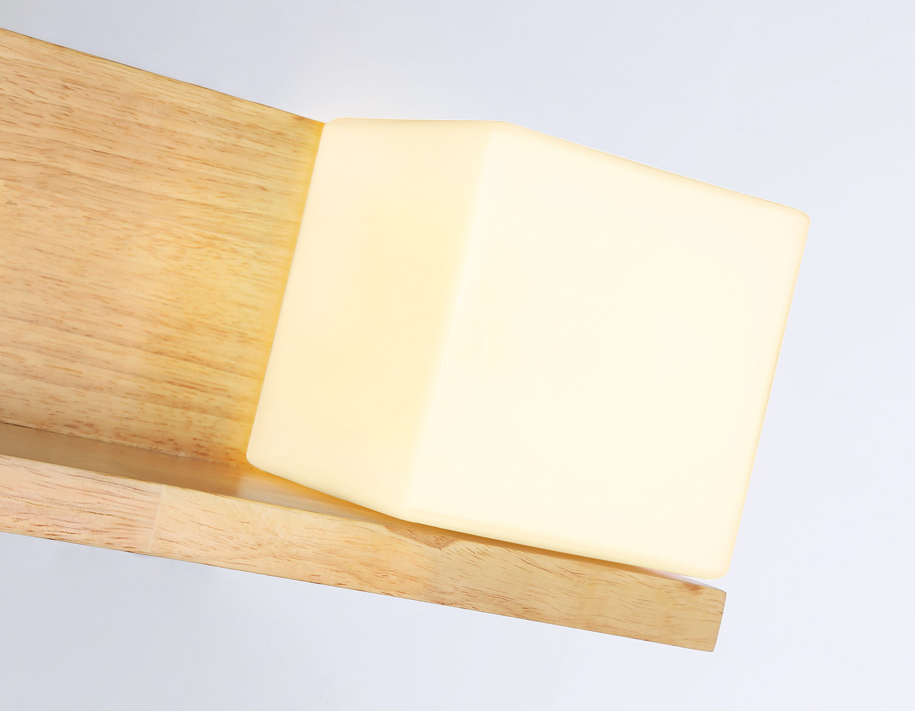 TR83123 LW/FR светлое дерево/белый матовый E27 max 40W 300*140*140