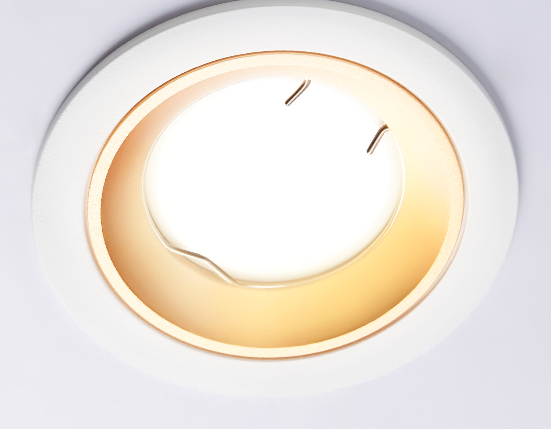 A8922 WH/GD белый/золото MR16 GU5.3 D92*24